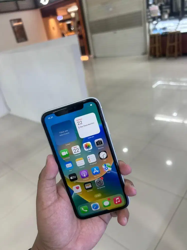 Iphone Xr 64GB ex inter hp kabel aja muluss