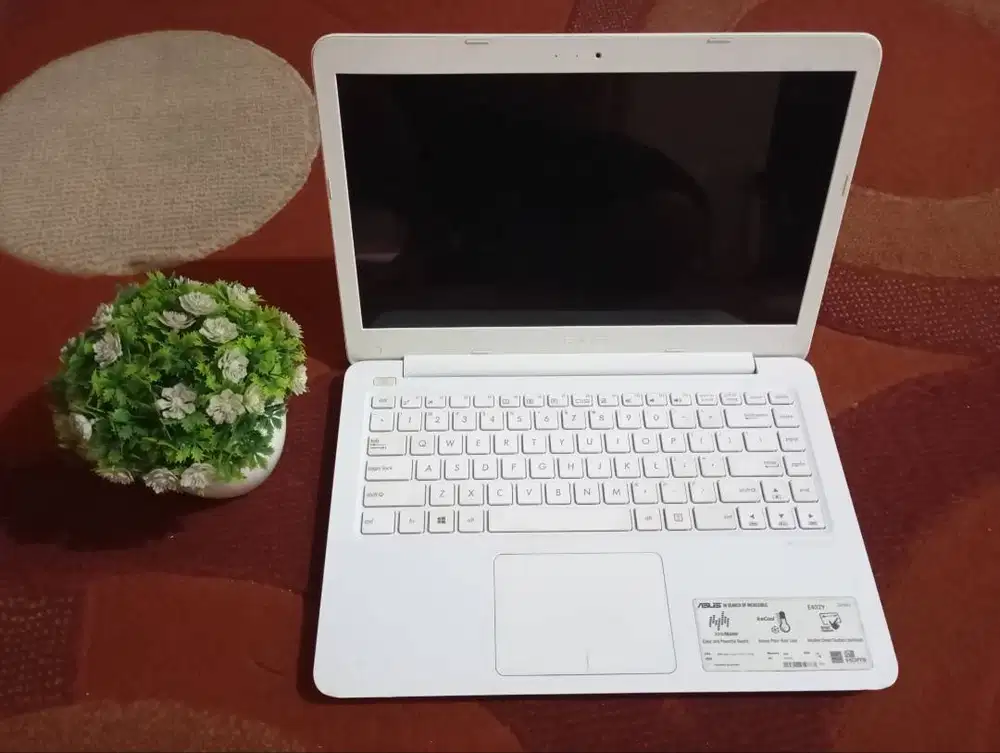 Laptop ASUS 14