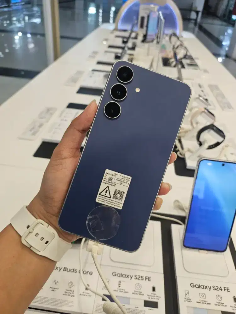 PROMO LEBARAN GALAXY S25 FE BANDLING FIT3 TERBATAS