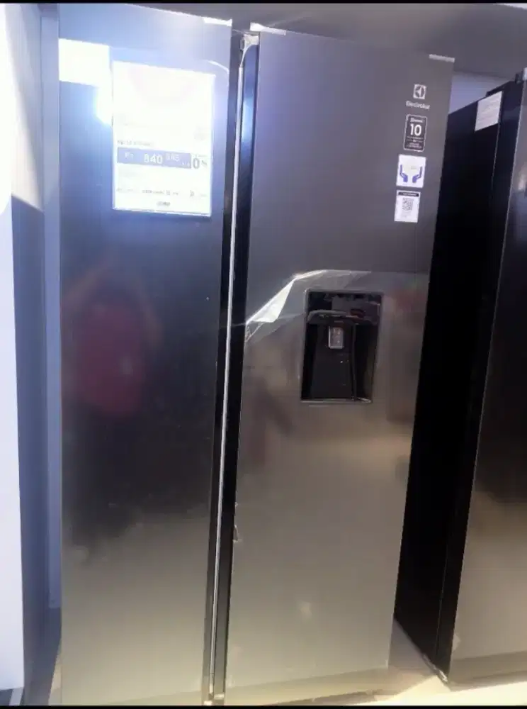 Kulkas Electrolux SXS 571LTR Tanpa Kartu Kredit