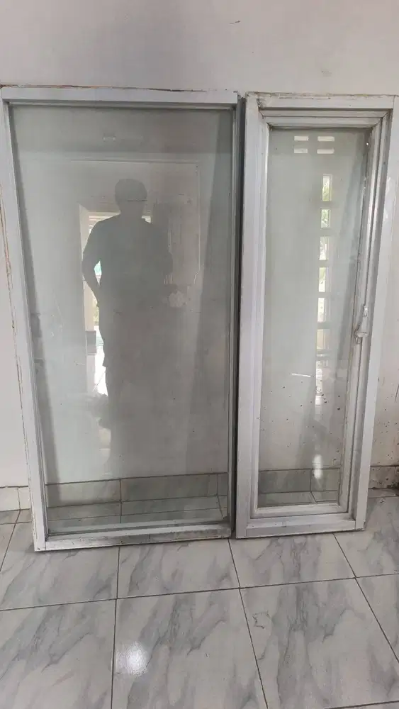 Jual Murah Jendela Kaca dan Bingkai Kaca Almunium