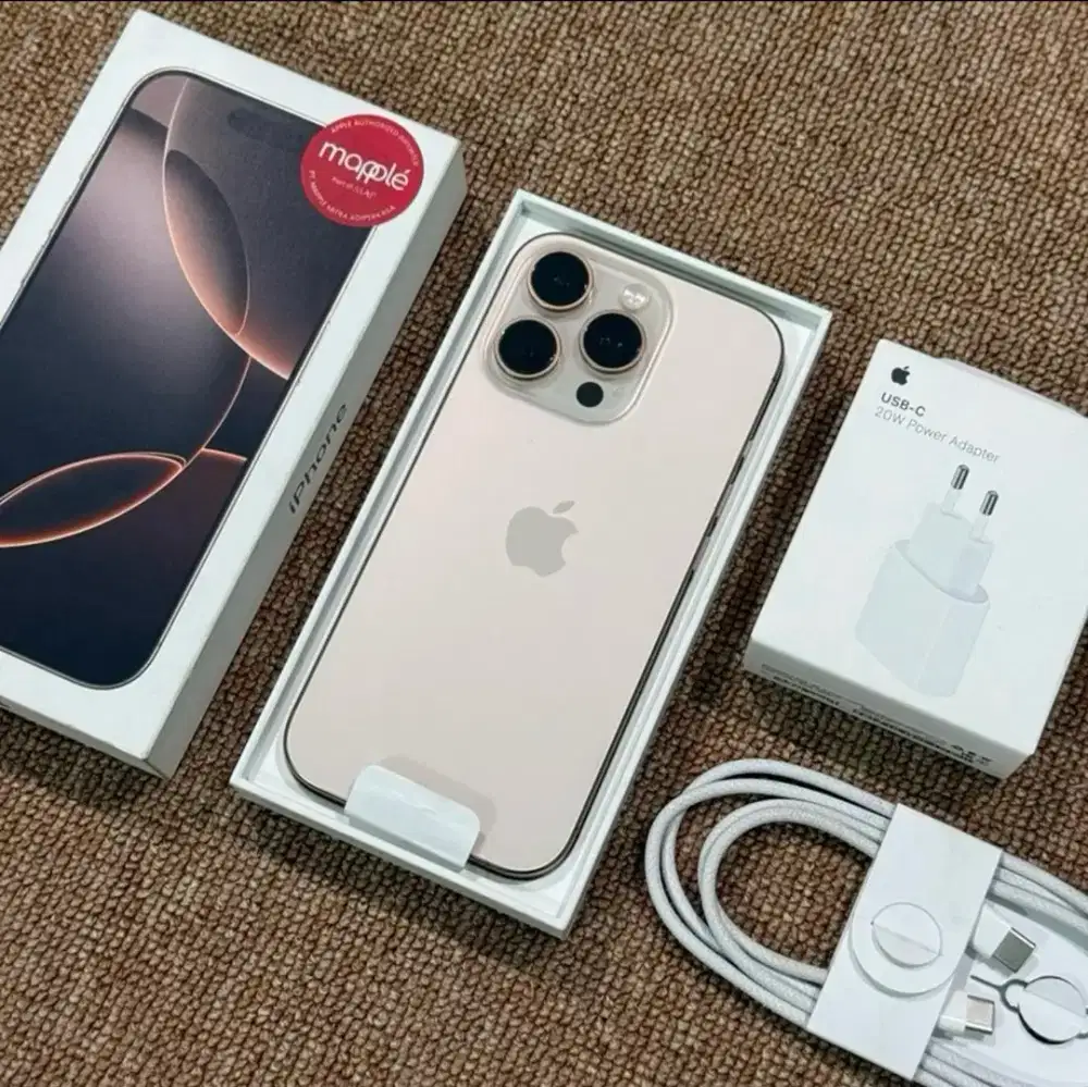 Iphone 16 128 pro mulus like new