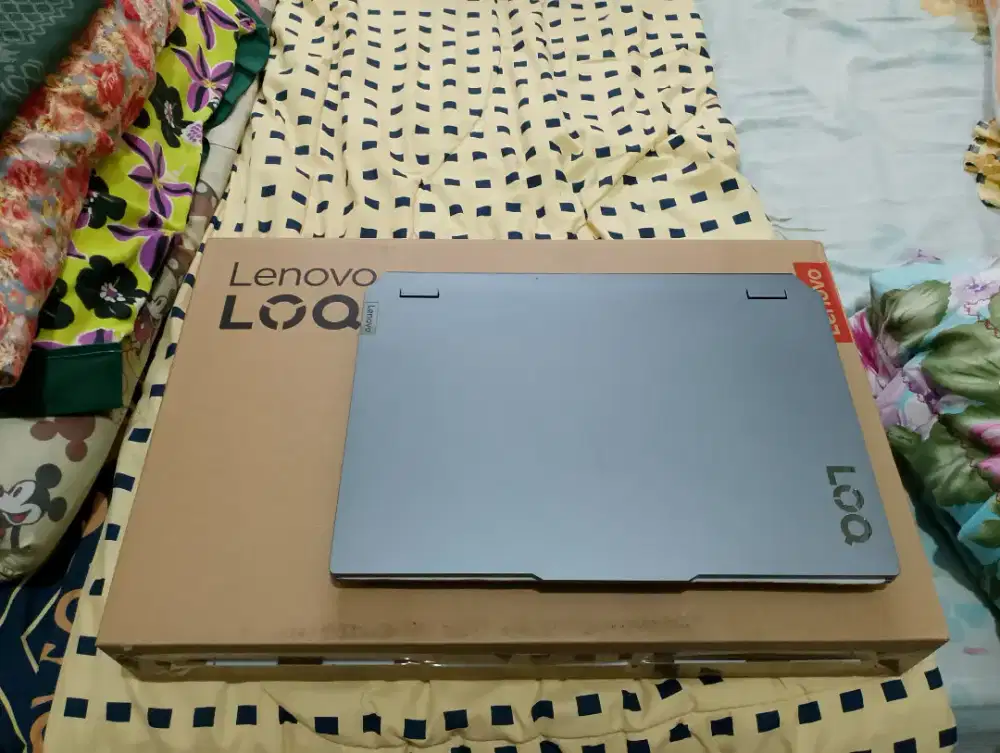 Laptop Lenovo LOQ Gaming Tipis & Kencang – Siap Pakai, Mulus Like New!