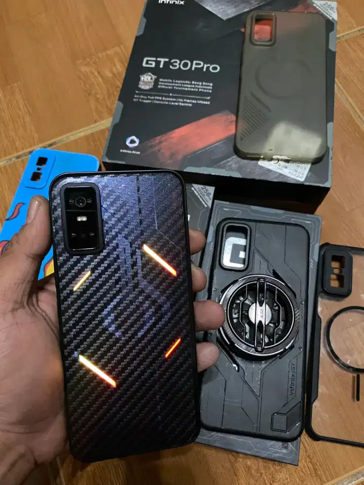 Infiniz GT 30 Pro 8/256 Fullset original. Special box edition