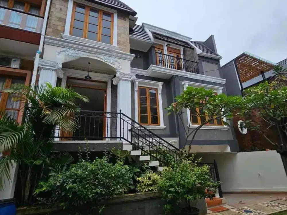 RUMAH ELIT CIRENDEU – LANGKA DI DALAM CLUSTER