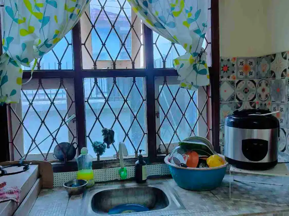 2LANTAI LUX DEKAT KAMPUS DIBAWAH HARGA KEPEPET 799JT NEGO