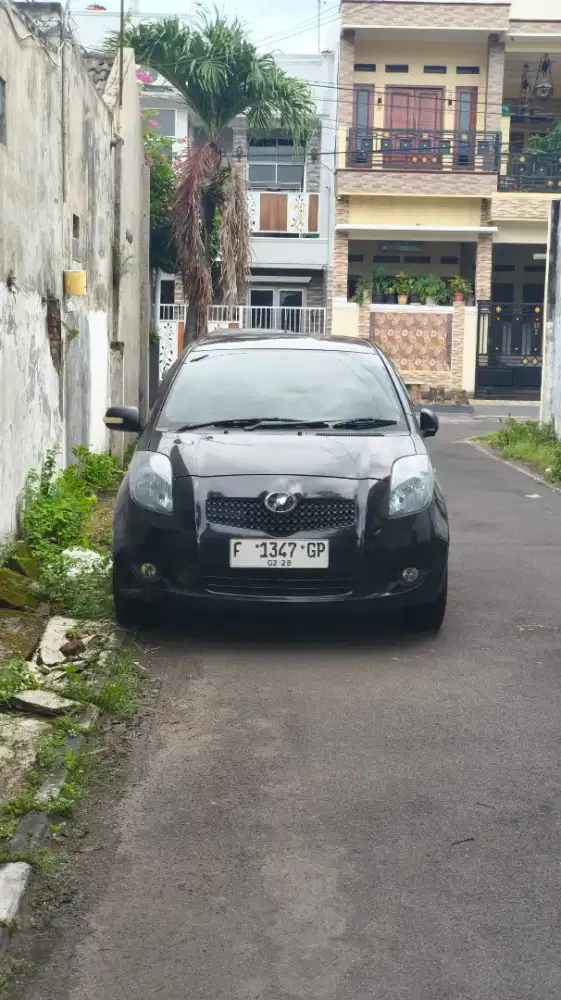 TOYOTA Yaris Hatchback 2007 1.5