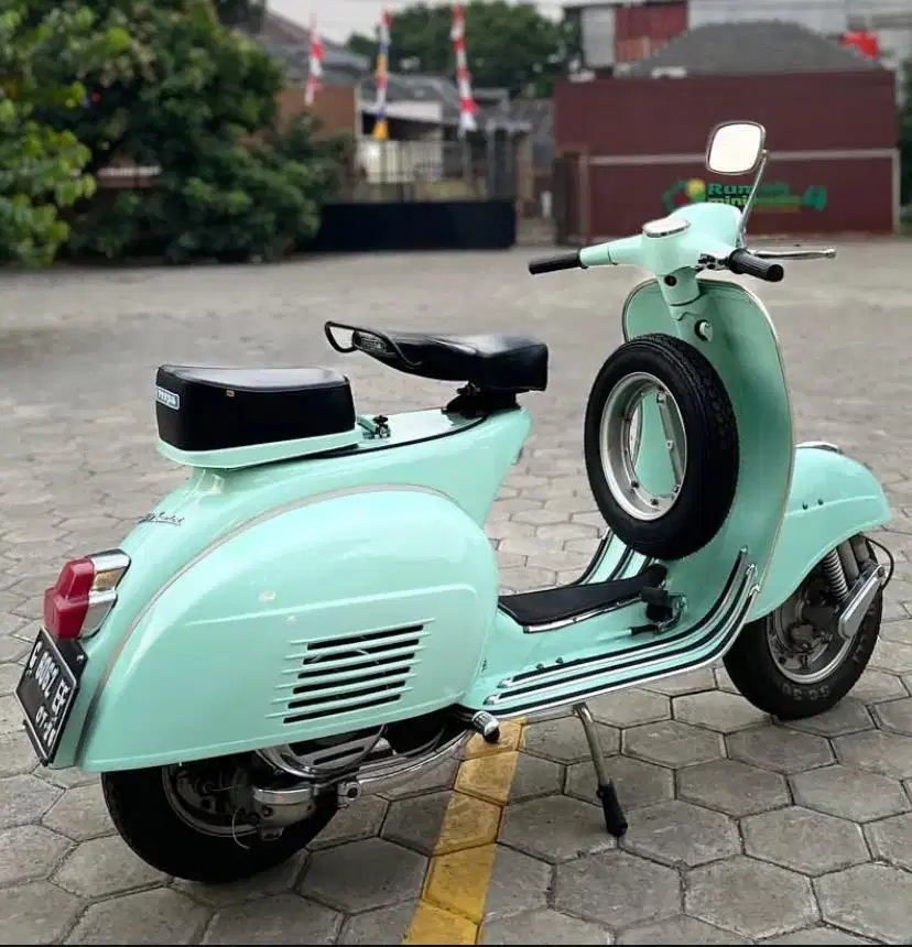 Dijual Vespa Sprint klasik