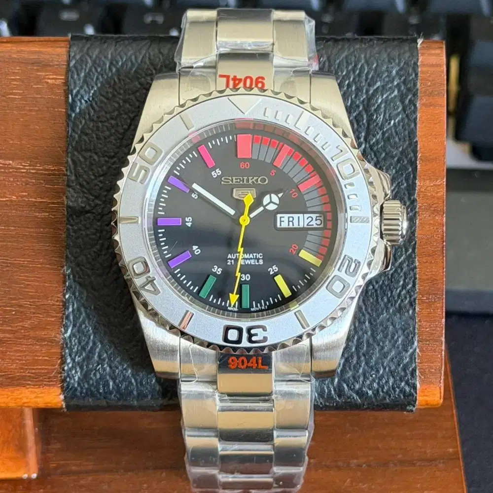 Seiko Yachtmaster Rhodium Black Daydate NH36 Automatic Rolex Homage