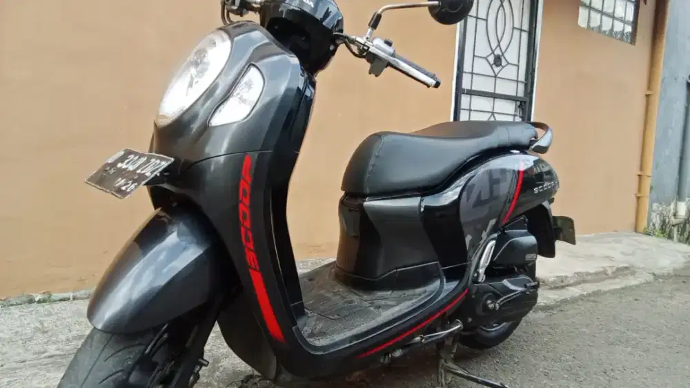 Scoopy CBS idling stop.lngkap isi