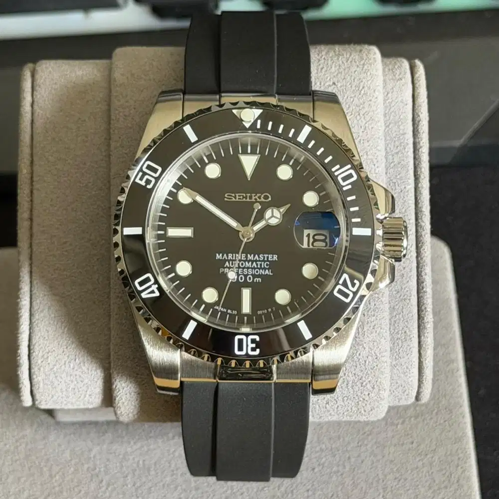Seiko Submariner Black Oysterflex NH35 Automatic Jam Mewah Pria