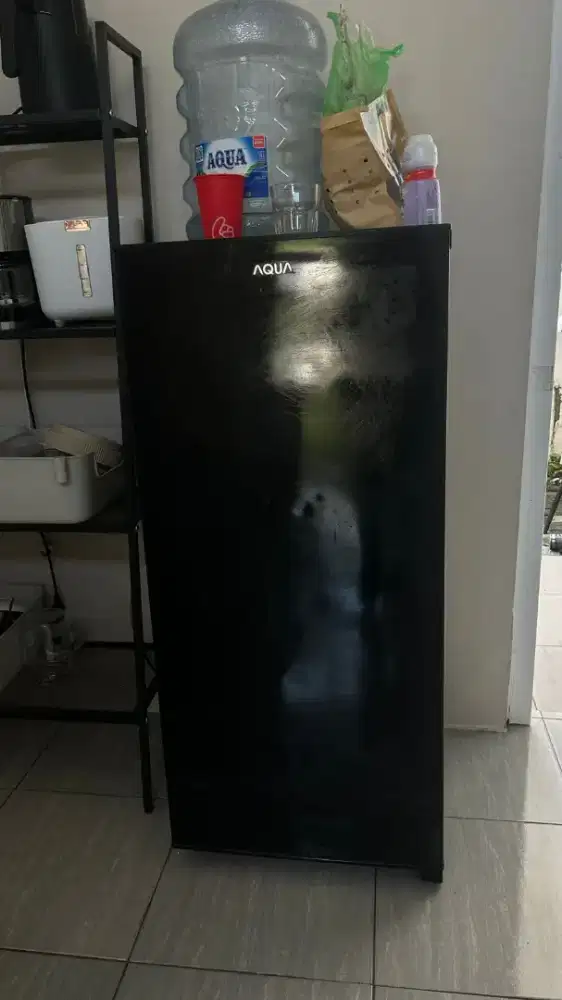 Kulkas Aqua 1 pintu bekas