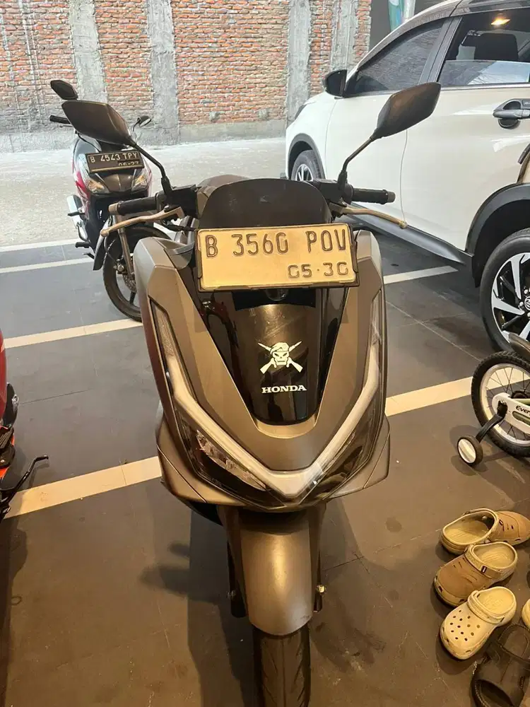 HONDA ALL NEW PCX 160 CBS ISS KEYLESS FACELIFT SILVER