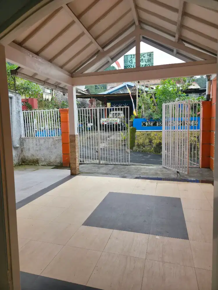 Rumah/villa di Tawang Mangu , 1 lantai, fully furnish