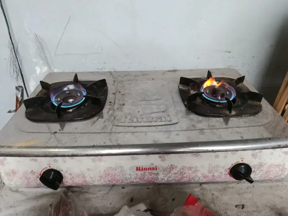 Kompor rinnai 2 tungku api