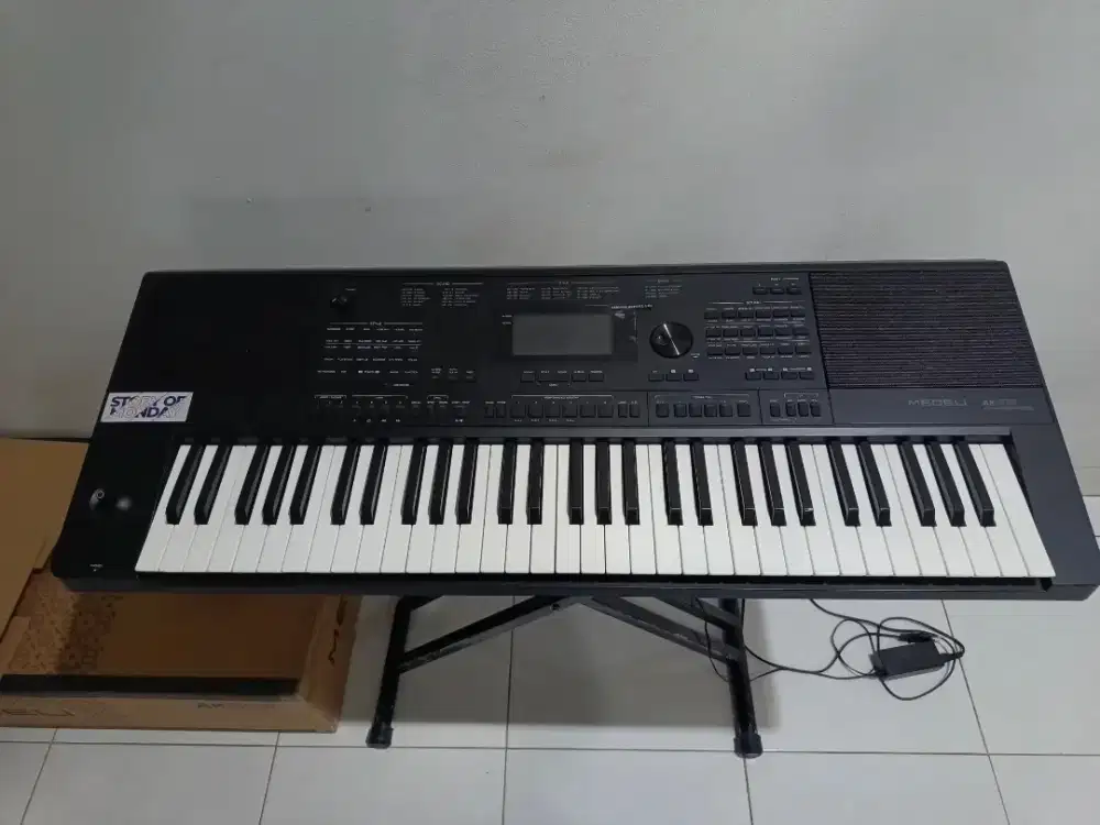 Medeli Ak603 Bekas pribadi