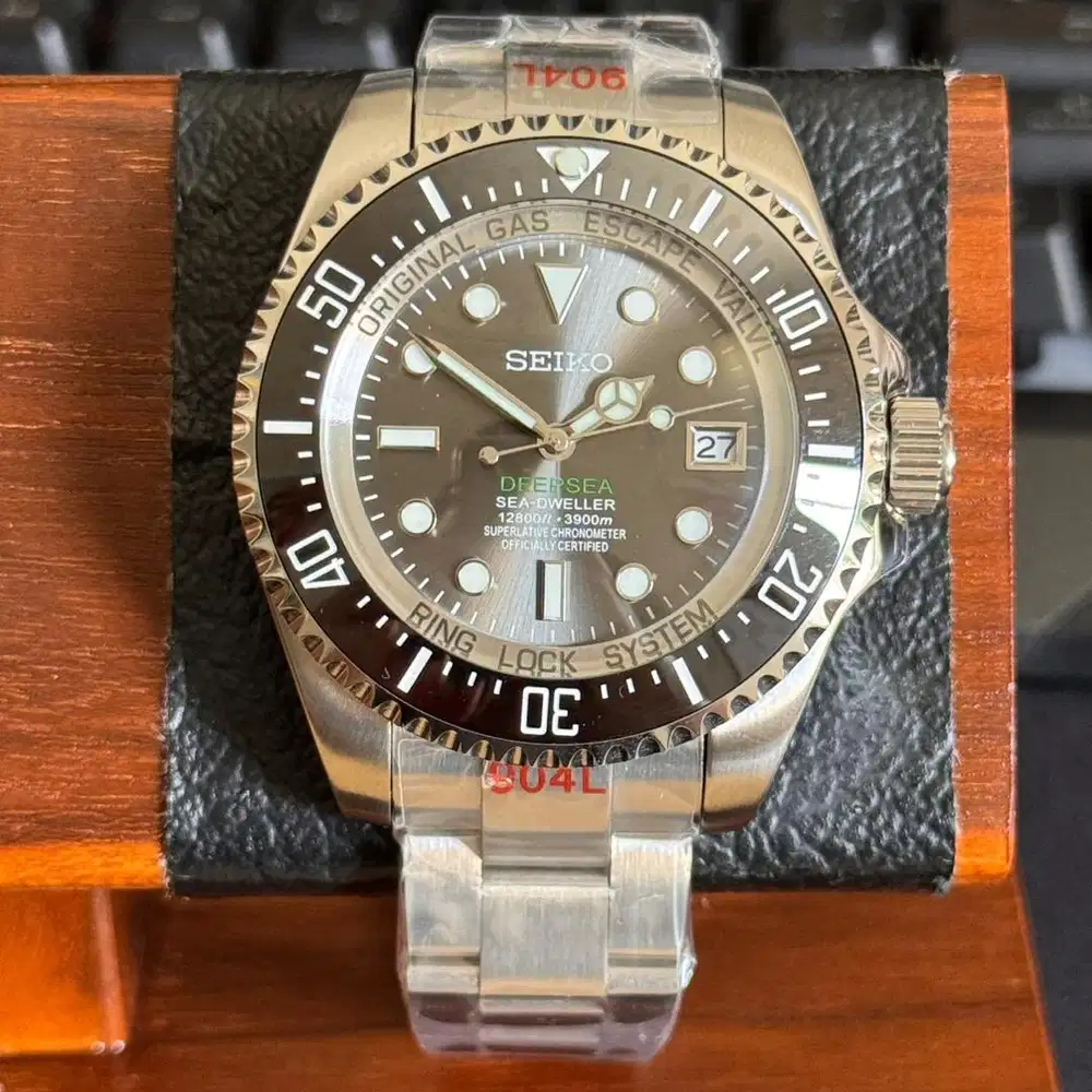 Seiko Deepsea Rhodium James Cameron NH35 Automatic Diving Specialist