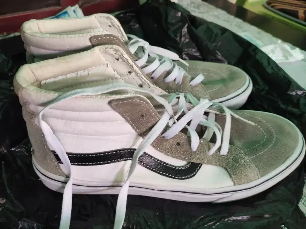 Preloved Vans Sk8-Hi