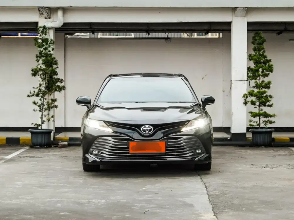 Camry 2.5 V Matic 2020 Low km