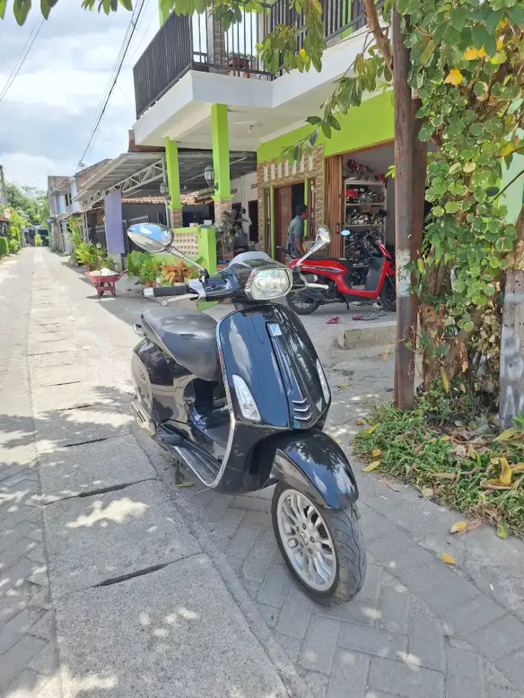 Vespa sprint 3V 2015