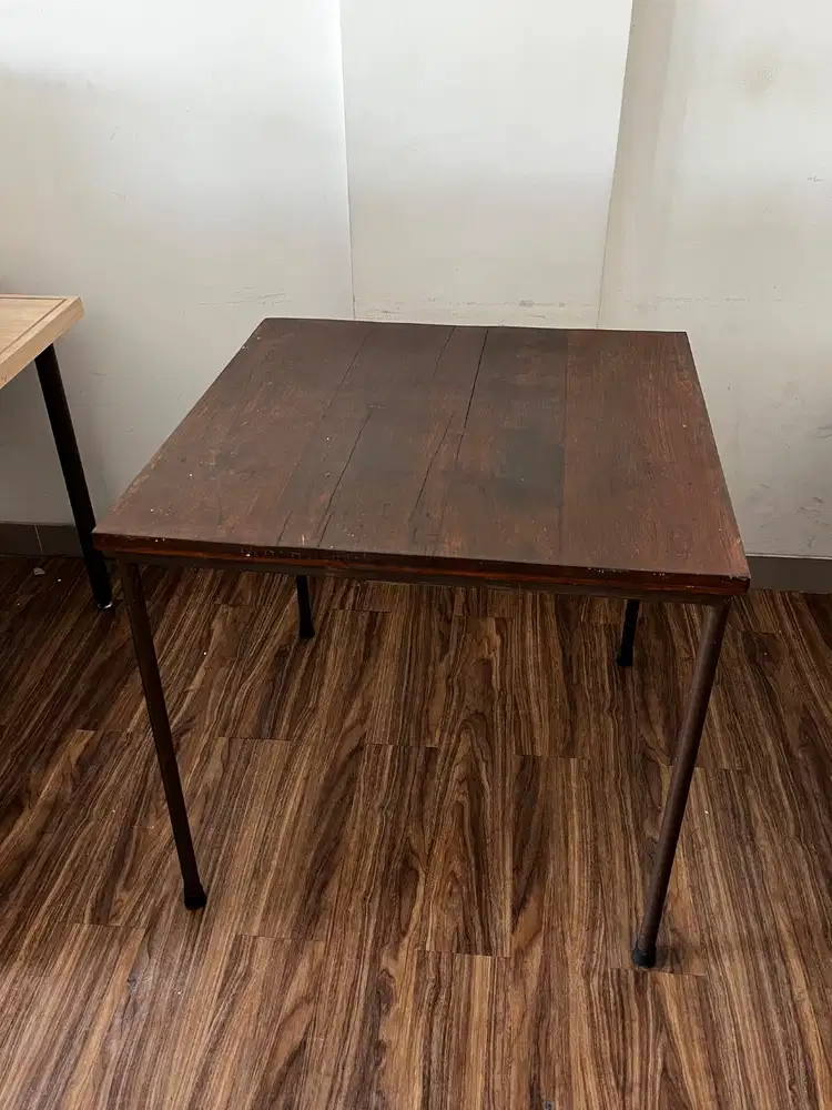 Meja Kayu Cafe (DIJUAL CEPAT)