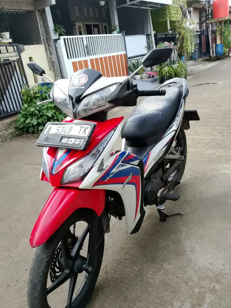Honda Blade 125 FI 2014