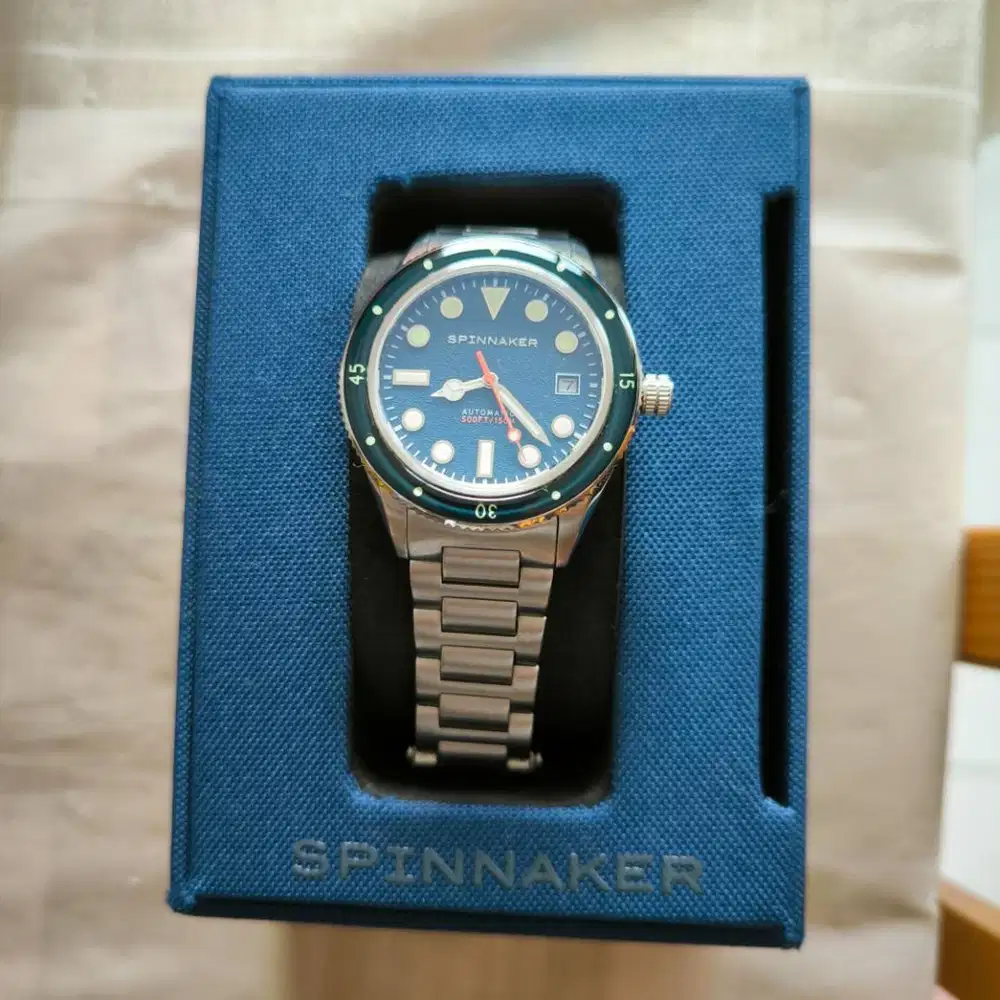 Spinnaker Cahill SP-5075-22 Mid Size Admiral Blue Dial Stainless Steel