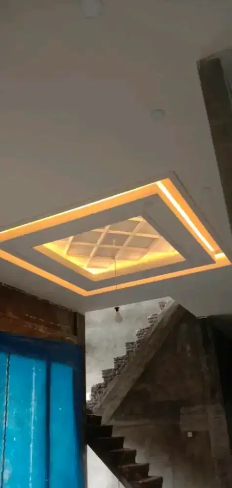 Plafon gypsum dan pvc