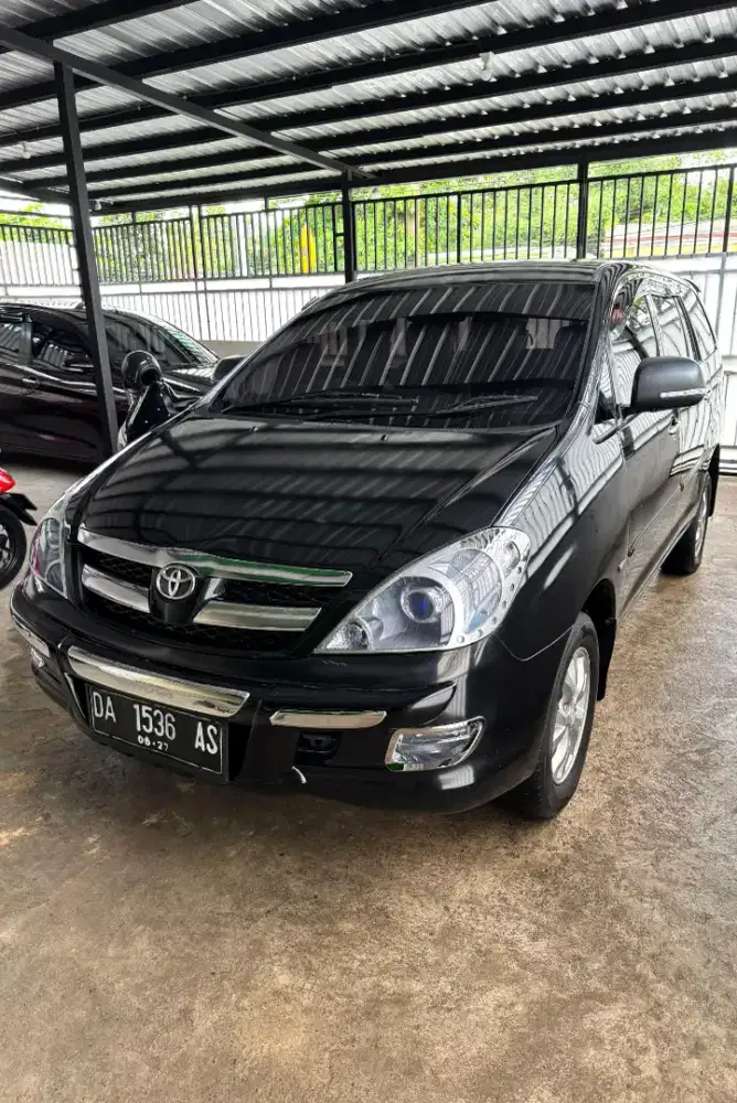 Kijang Inova Tipe G