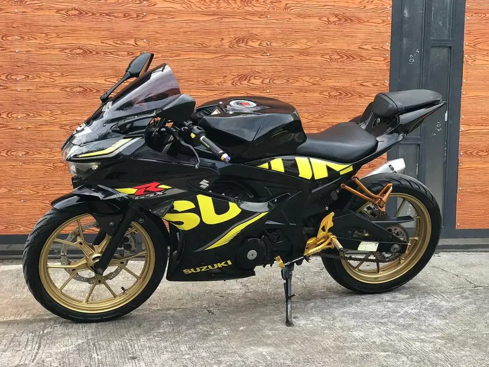 Suzuki gsx 2018 plat h lengkap
