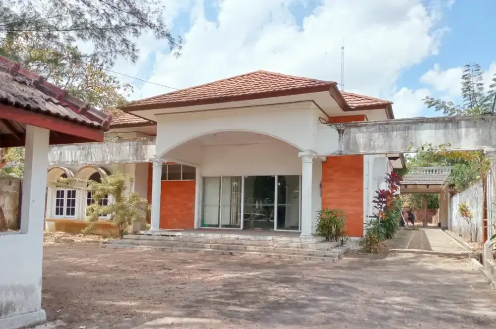 Dijual rumah tepi jalan ipda tut Harsono Timoho belakang kampus UIN