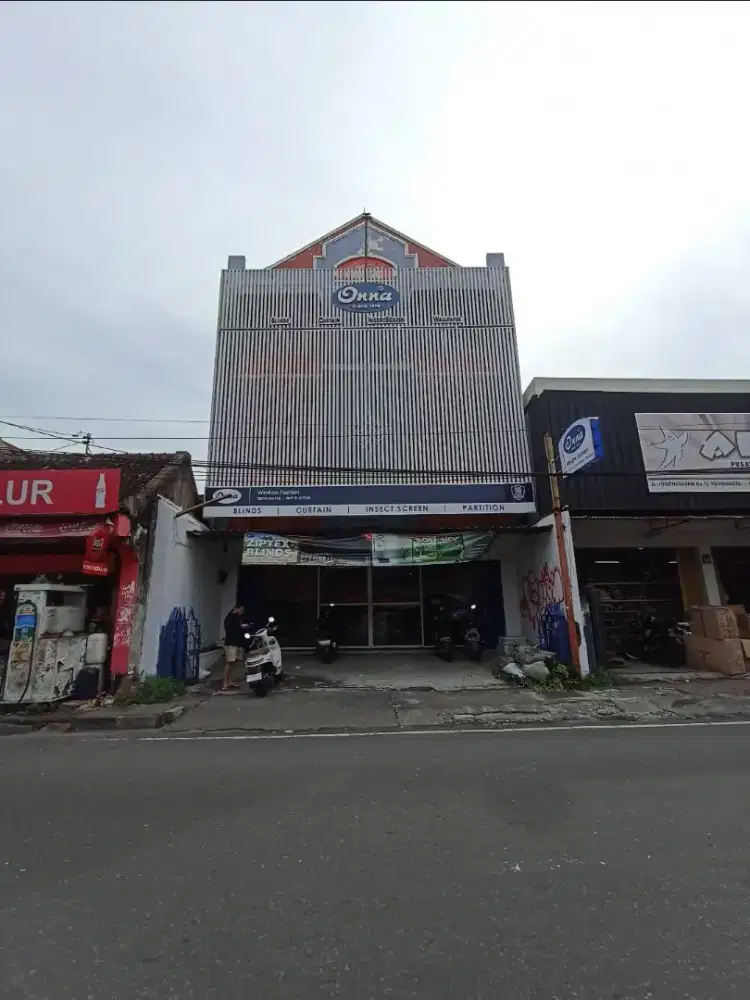 Dijual cepat ruko di jl jogonegaran Gedongtengen dekat malioboro