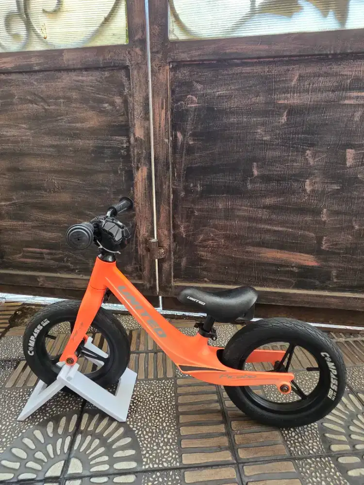 United picabo pink pushbike balance bike