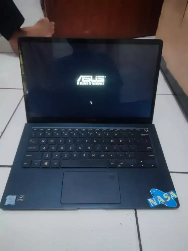 laptop Asus ZenBook