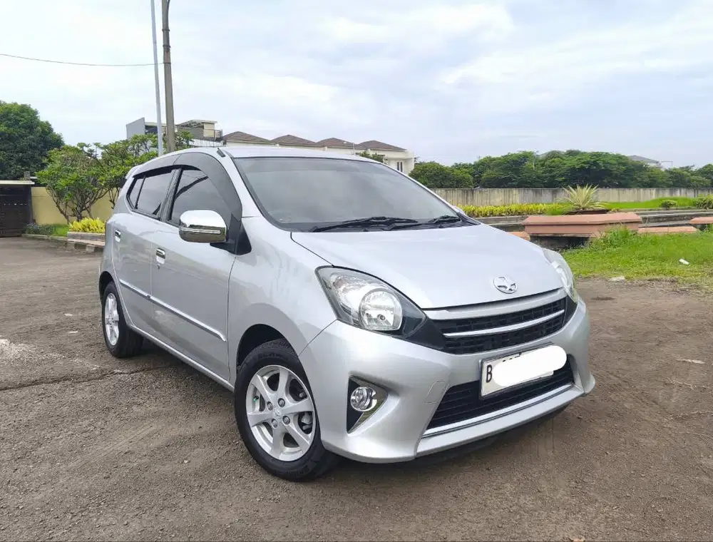 KM 41rb Toyota Agya G MT 2014 2015 Silver Full Original Like New HU TV