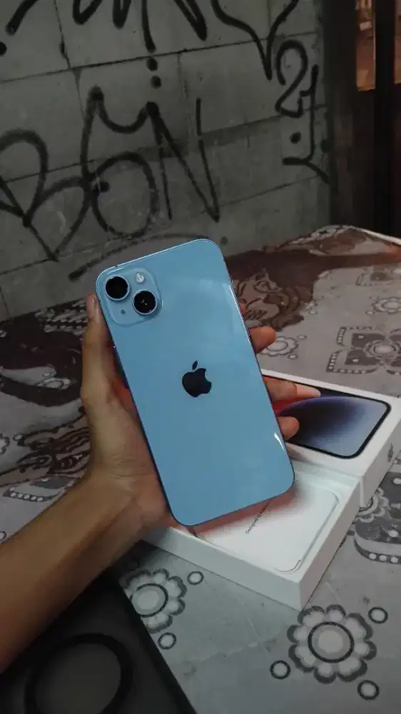 Iphone 14 plus 128 inter like new