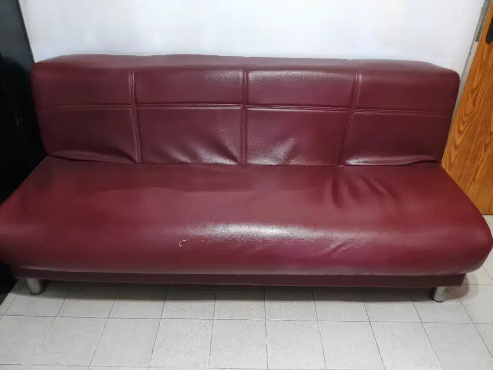 Sofa bekas ruang tamu