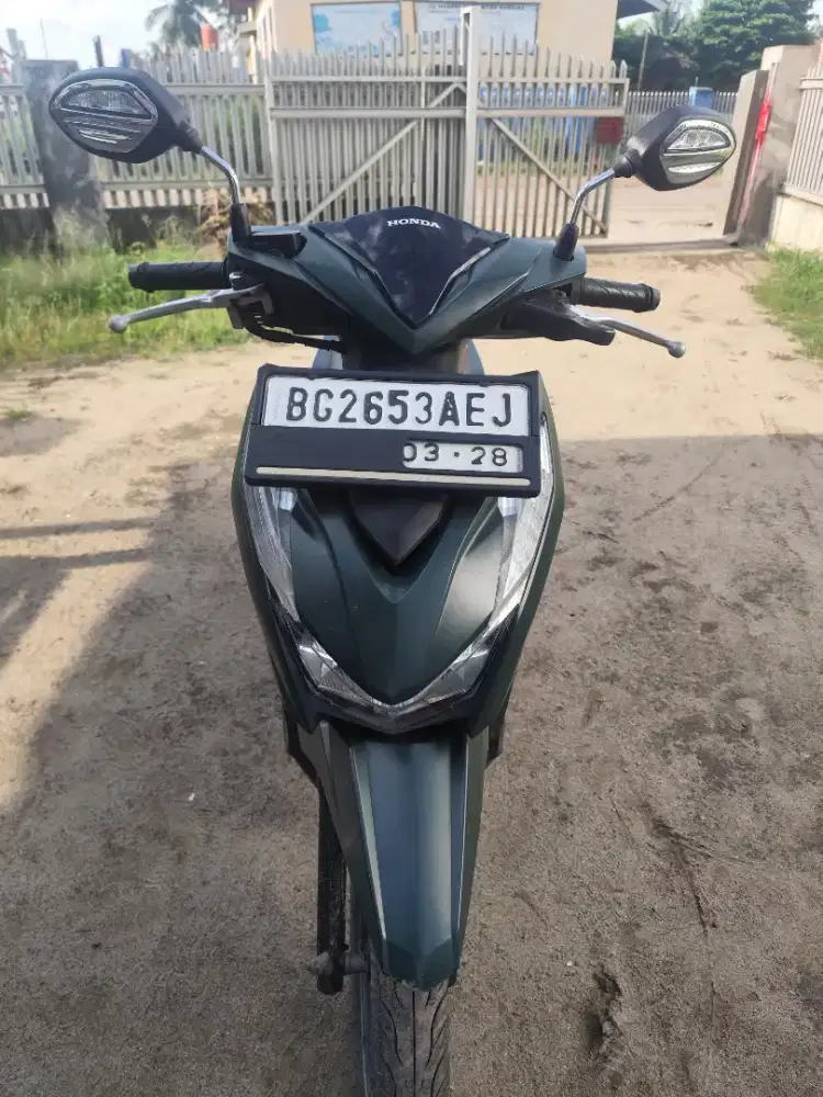 Jual santai beat deluxe tahun 2023, pajak on ss lengkap..