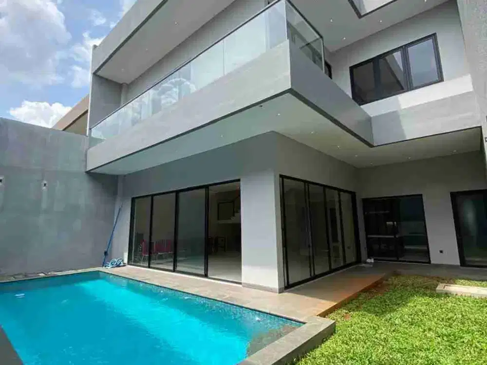Rumah Mewah Ada Pool Kebayoran Bintaro Cakep Banget