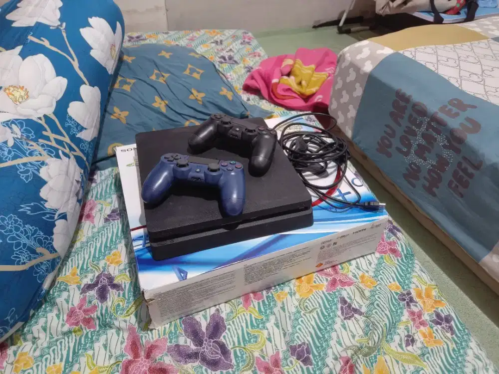 Ps4 slim h e n 500gb fullset