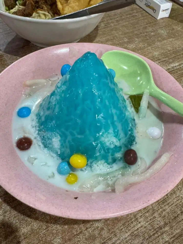 Dibutuhkan segera ART Menginap