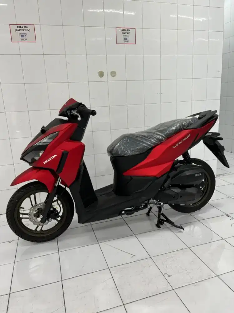 HONDA VARIO 125 ISS MERAH