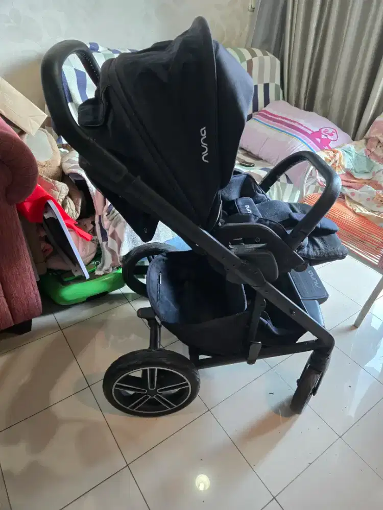 Stroller nuna pemakaian hanya sbentar jarang banget dipakai,NETT,PLUIT
