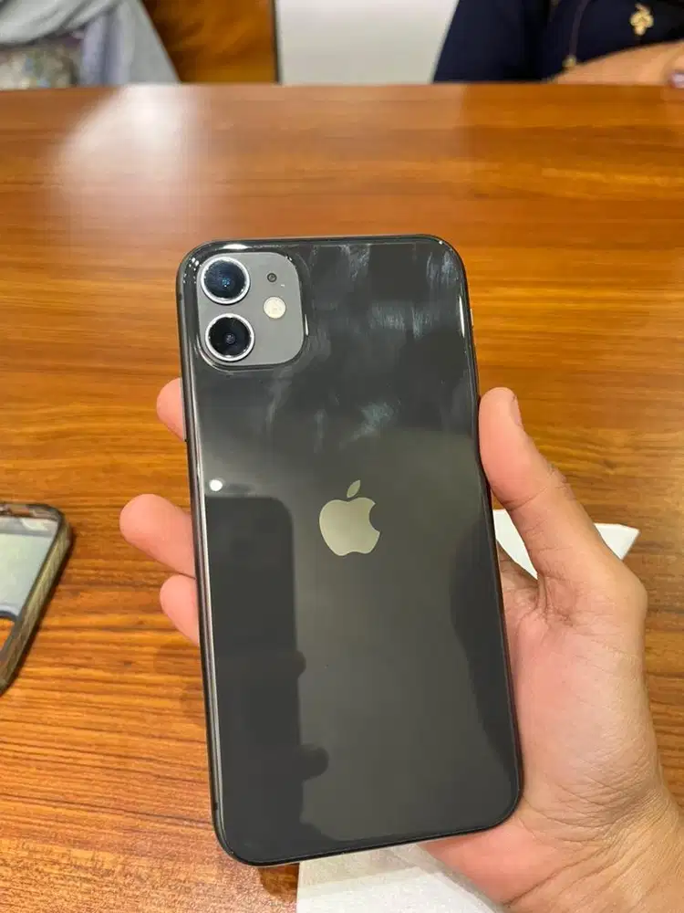 IPHONE 11 64 GB