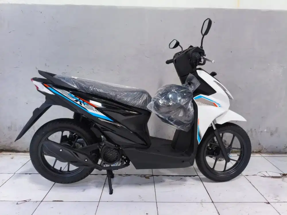HONDA BEAT CBS WHITE