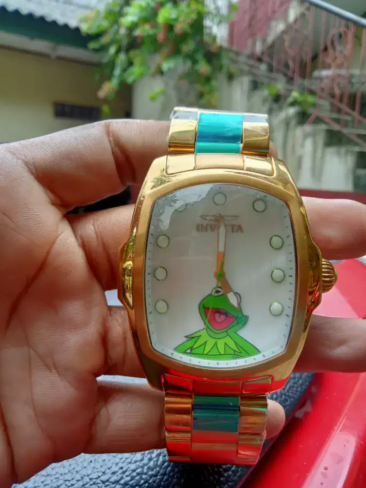 Jam tangan invicta gambar frog