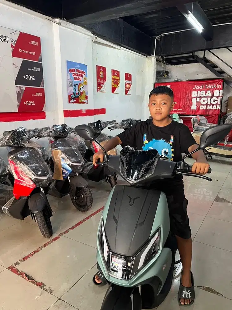 Sepeda Listrik Uwinfly Bisa Cash dan Kredit