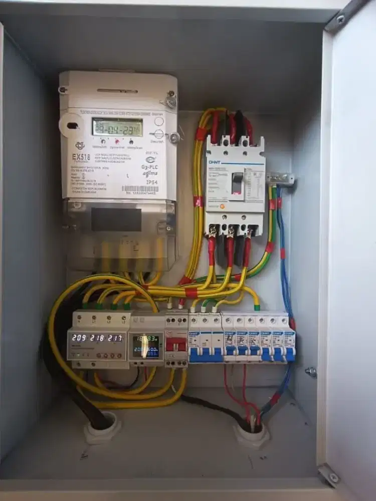 tukang listrik panggilan