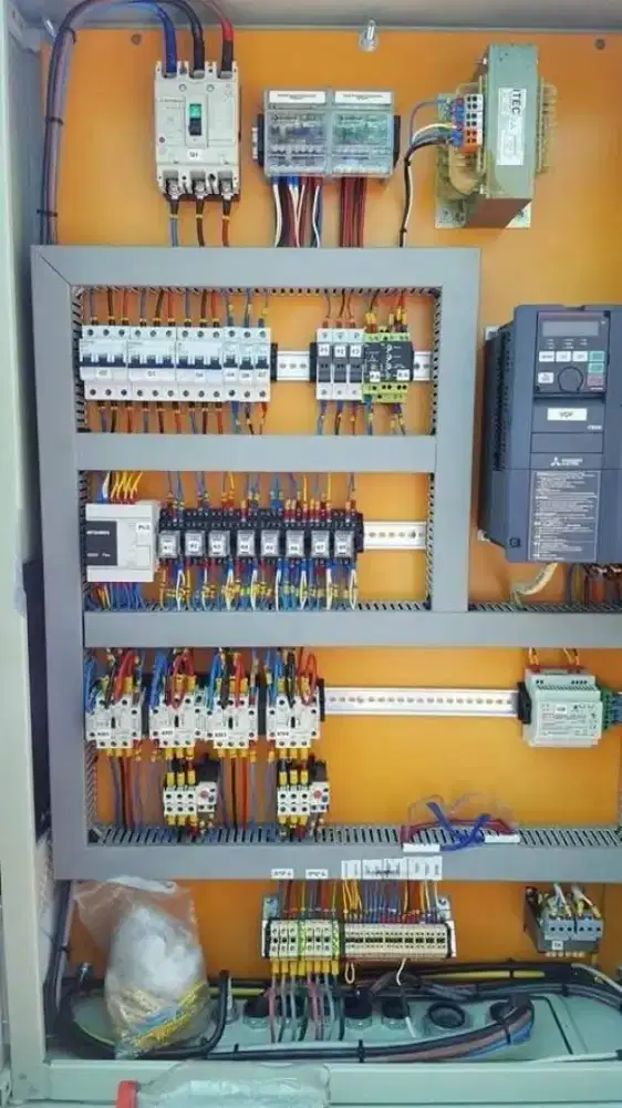 tukang listrik panggilan