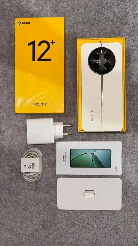 Realme 12 plus 8GB 256